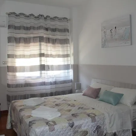 Holiday Beach Apartment Milazzo