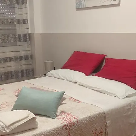 Holiday Beach ミラッツォ